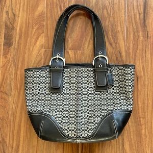 Coach Signature C Black Leather Straps and Base #K35-6383